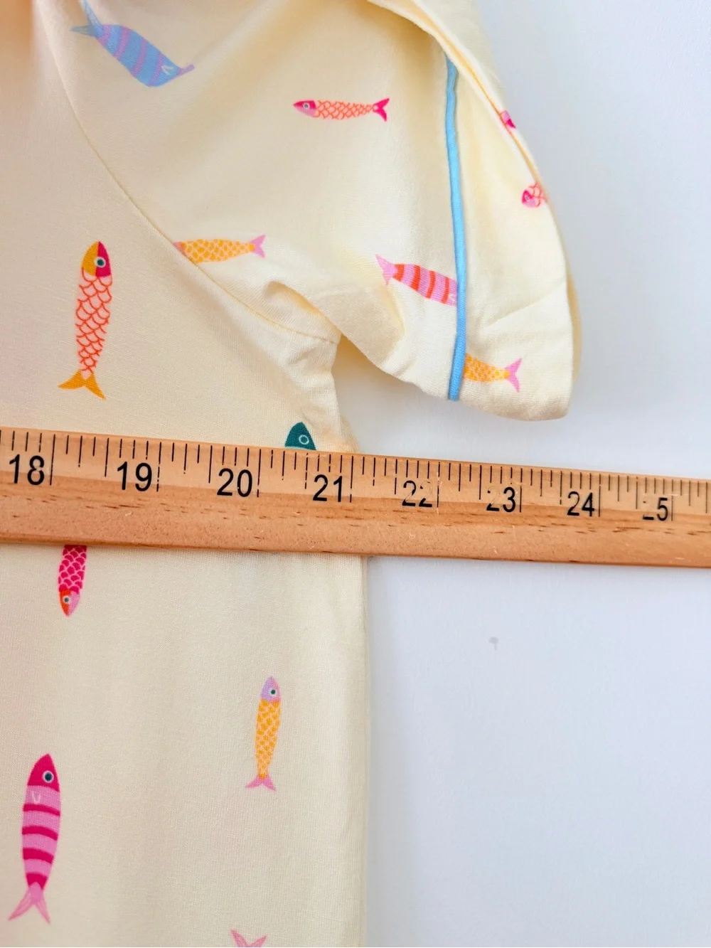 Old Navy Maternity Pajama Set NWT Butter Yellow Fish Print Button Top Shorts M
